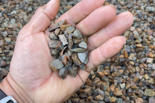 岐阜砂利(5-13mm)