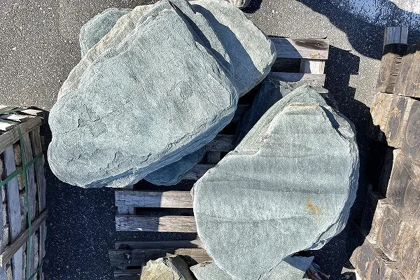 伊予青石 大判飛石 700mm 数量限定!