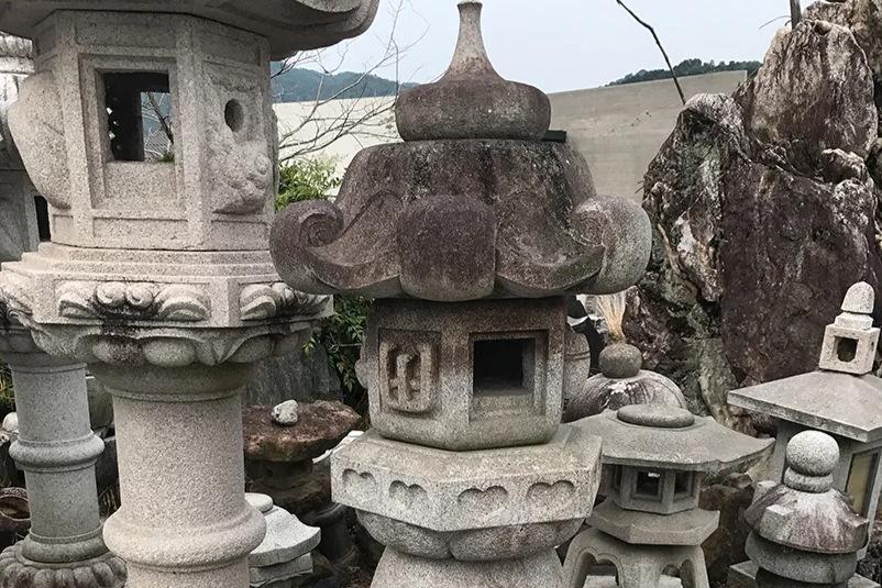 善導寺型灯篭