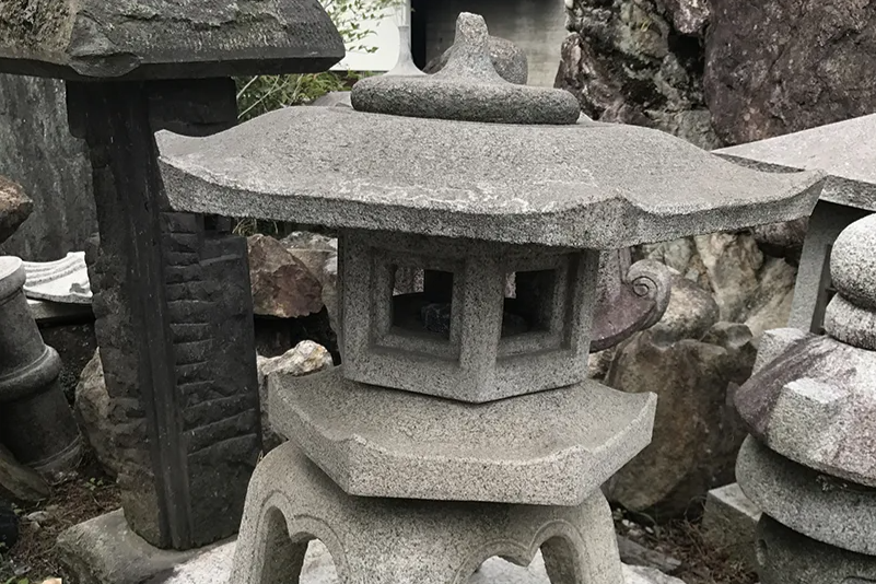 古代雪見灯篭