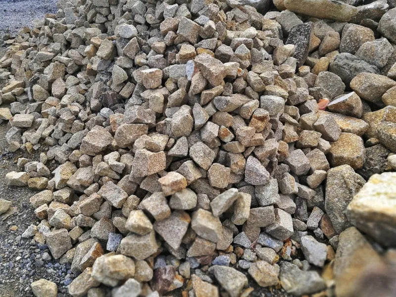 ひるかわ御影サビ割栗石100-200mm