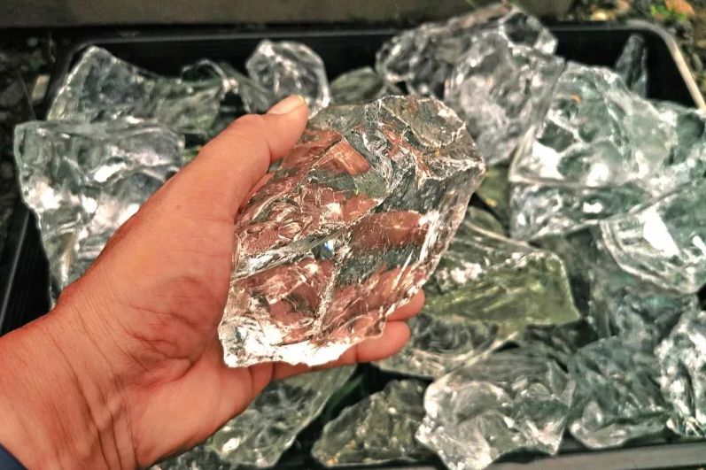 ガラスロック クリスタル 90-150mm – 揖斐川庭石センター