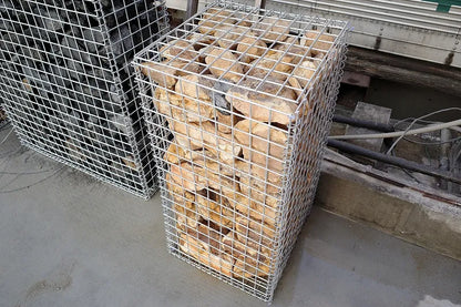 ガビオーネ　900＊450＊450mm（ガビオン、蛇籠）＊中に詰め込まれている石は別売りです。