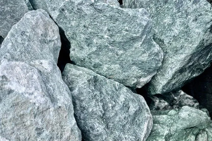 数量限定！スカイグリーンロック100-200mm