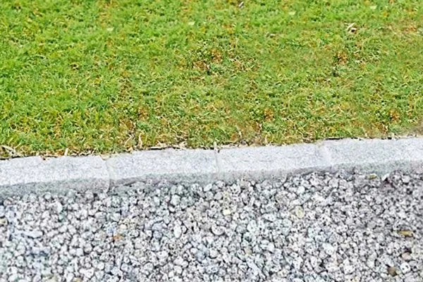 ピンコロサビ　３丁掛け　90*90*290mm（見切り、石畳、土留など）