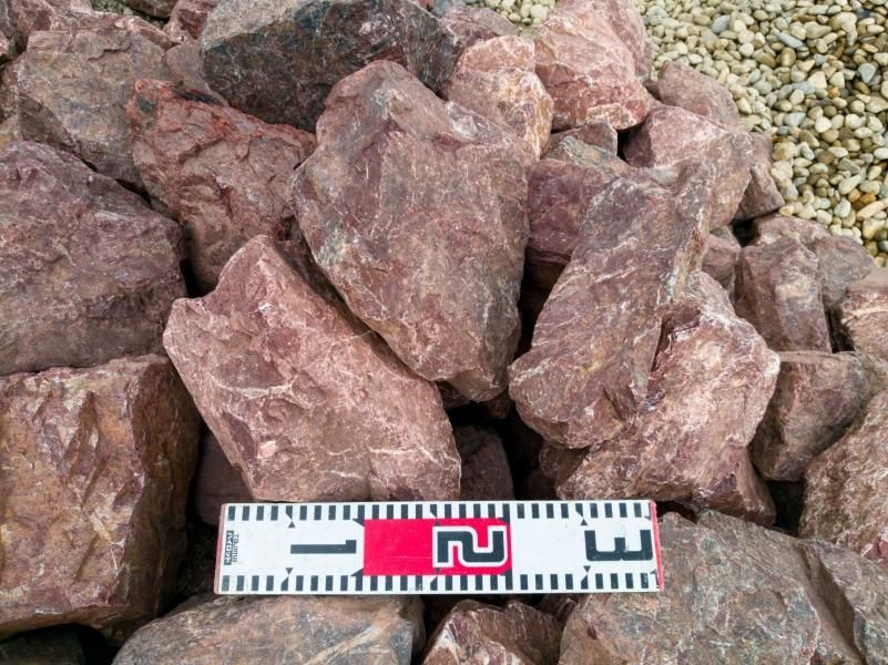 レッドストーン 赤石（150ー250mm） 2